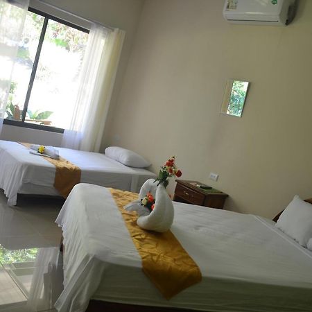 Manuel Antonio Hostel Resort 외부 사진