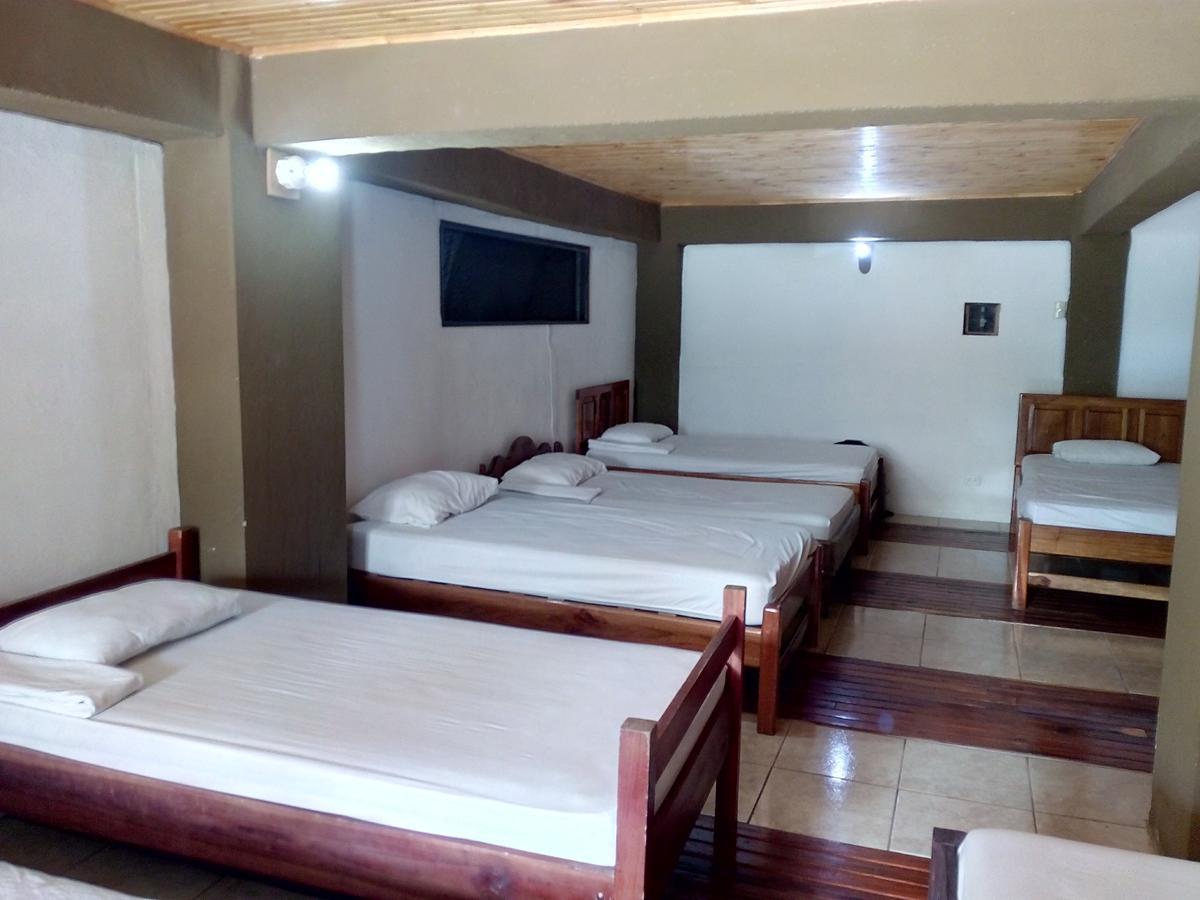 Manuel Antonio Hostel Resort 외부 사진