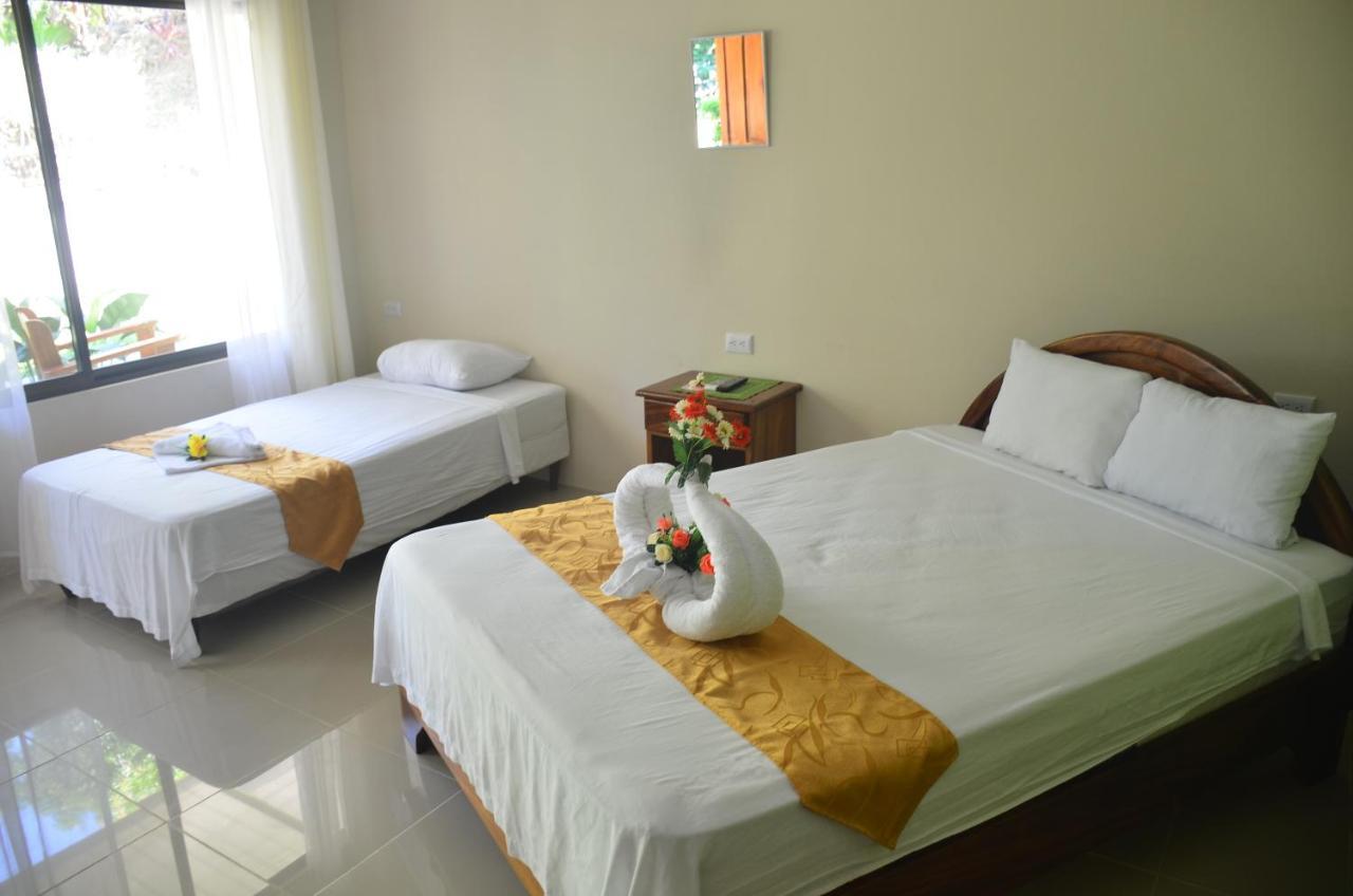 Manuel Antonio Hostel Resort 외부 사진